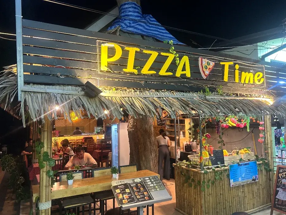 Pizza Time, Walking Street